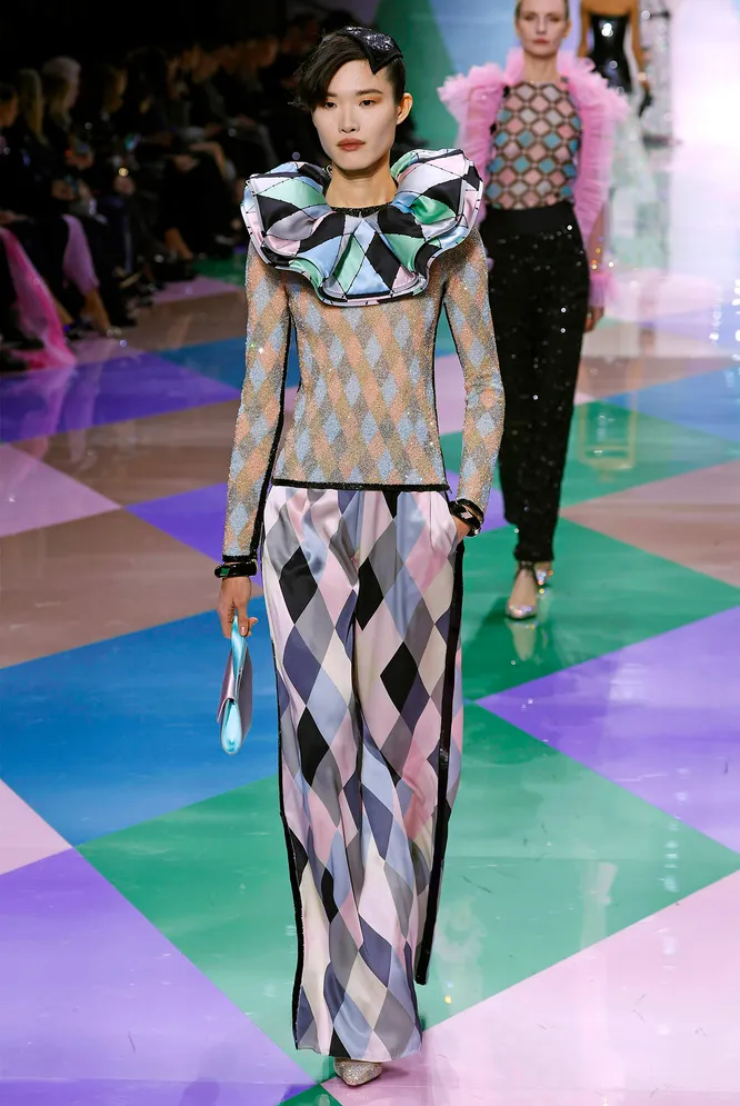 Armani Privé Haute Couture весна-лето 2023