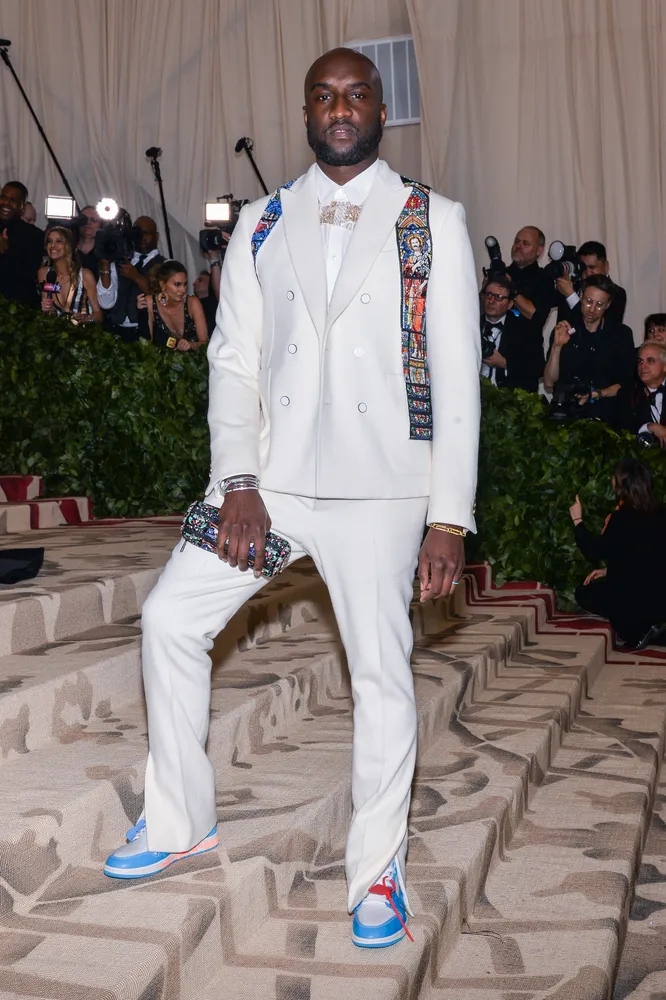 Вирджил Абло в Louis Vuitton и кроссовках Off-White, 2018 год
