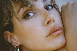 Забыть о сухой коже: зачем линолевая кислота в косметике