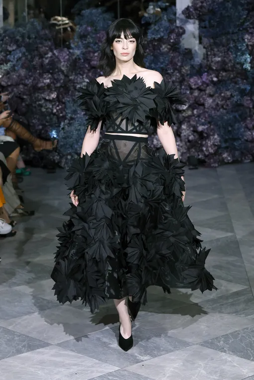 Christian Siriano весна-лето 2024 Christian Siriano весна-лето 2024
