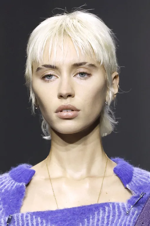 Burberry осень-зима 2023/24 Burberry осень-зима 2023/24