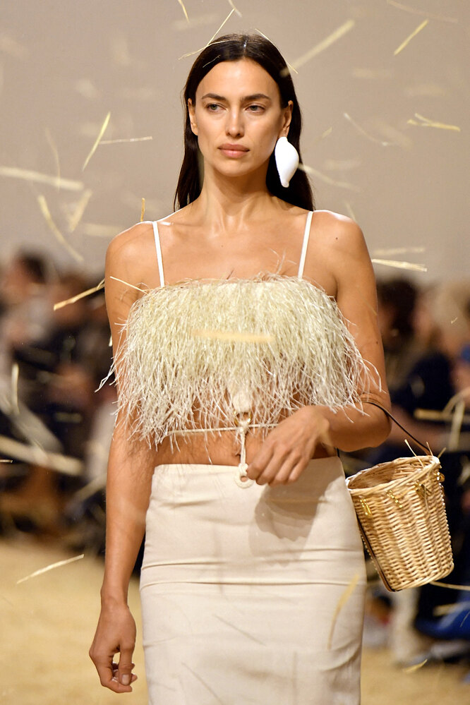 JACQUEMUS весна-лето 2023