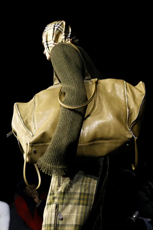 Burberry осень-зима 2024/25 Burberry осень-зима 2024/25