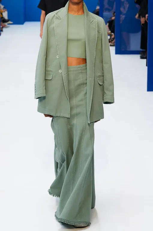 MAX MARA весна-лето 2023 MAX MARA весна-лето 2023