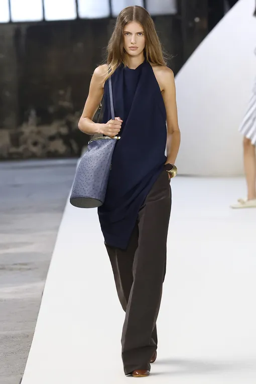 Tod's весна-лето 2025