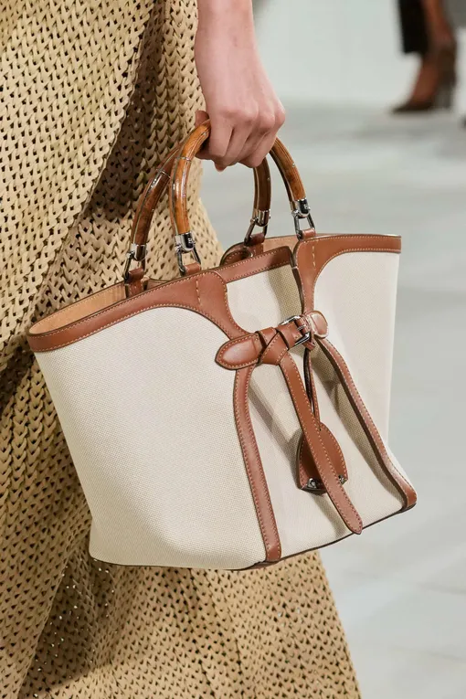 Ralph Lauren весна-лето 2025 Ralph Lauren весна-лето 2025