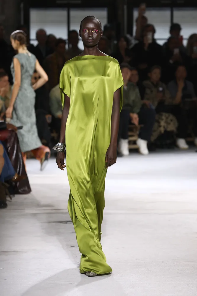 Dries Van Noten весна-лето 2025