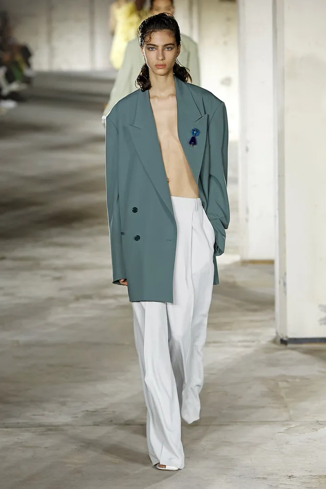 Dries Van Noten весна-лето 2023 Dries Van Noten весна-лето 2023