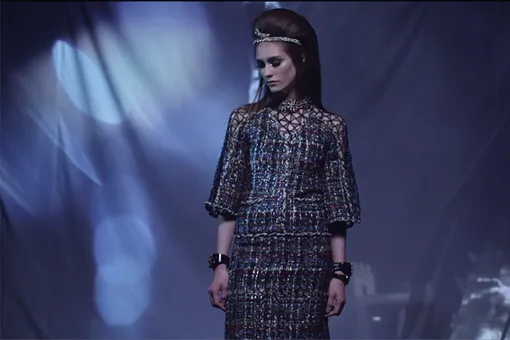 Видео Chanel Resort 2015