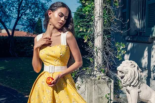 12 платьев для итальянского отпуска в новой съемке Roseville