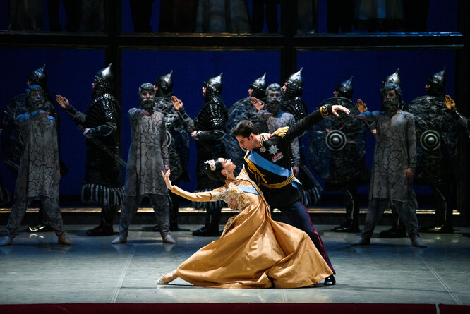 Сцена из балета «Шахерезада» (с) Андрей Чунтомов