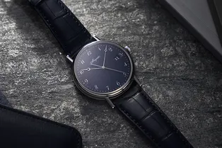 Breguet безупречного оттенка синего — подарок, с которым ваш любимый не расстанется никогда