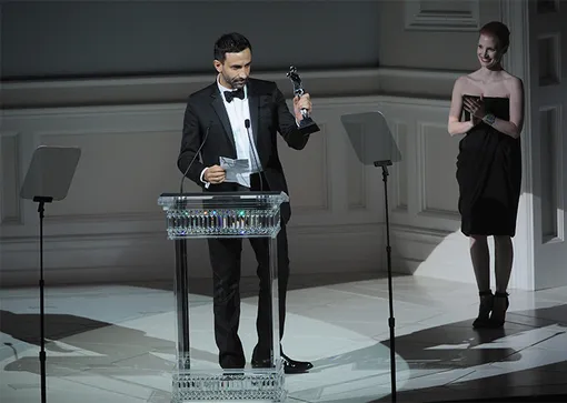 Риккардо Тиши на церемонии CFDA Fashion Awards, Нью-Йорк, 2013 год Риккардо Тиши на церемонии CFDA Fashion Awards, Нью-Йорк, 2013 год