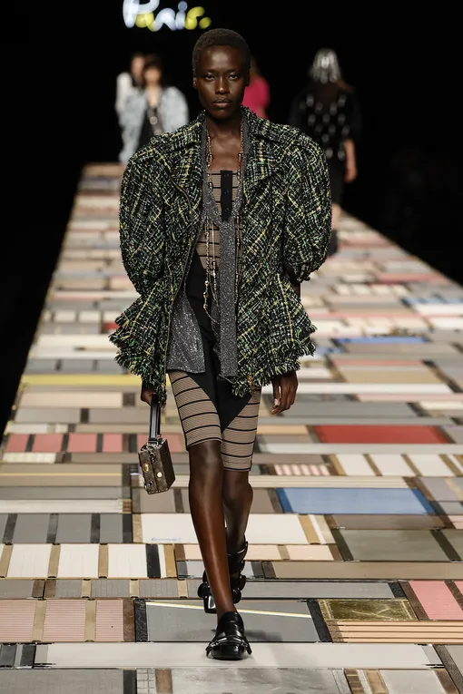 Louis Vuitton весна-лето 2025