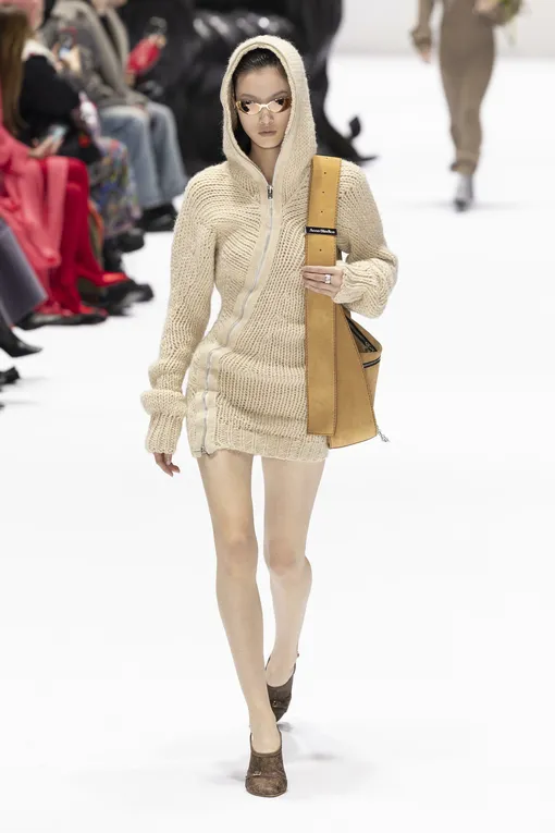 Acne Studios осень-зима 2024/2025 Acne Studios осень-зима 2024/2025