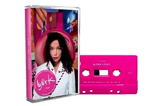 Бьорк выпустит 9 цветных кассет с лучшими песнями