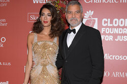 Битва образов: Золотой Голливуд Амаль Клуни или минимализм 90-х Синди Кроуфорд?