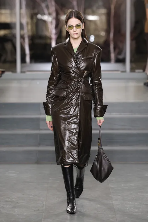 Tory Burch осень-зима 2025 Tory Burch осень-зима 2025