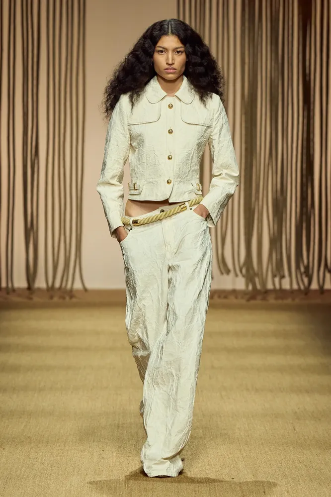 Roberto Cavalli весна-лето 2025 Roberto Cavalli весна-лето 2025