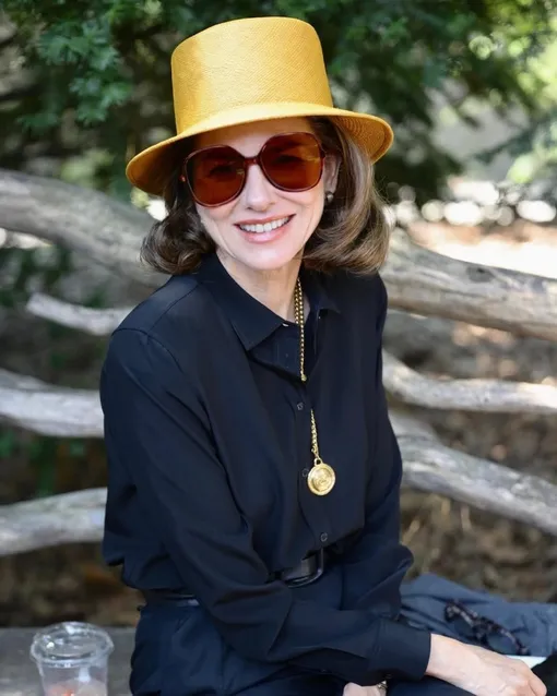 Наоми Уоттс в роли Жаклин Кеннеди в сериале «Американская история любви»