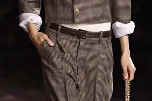 Какие фасоны брюк будут в моде в 2026 году