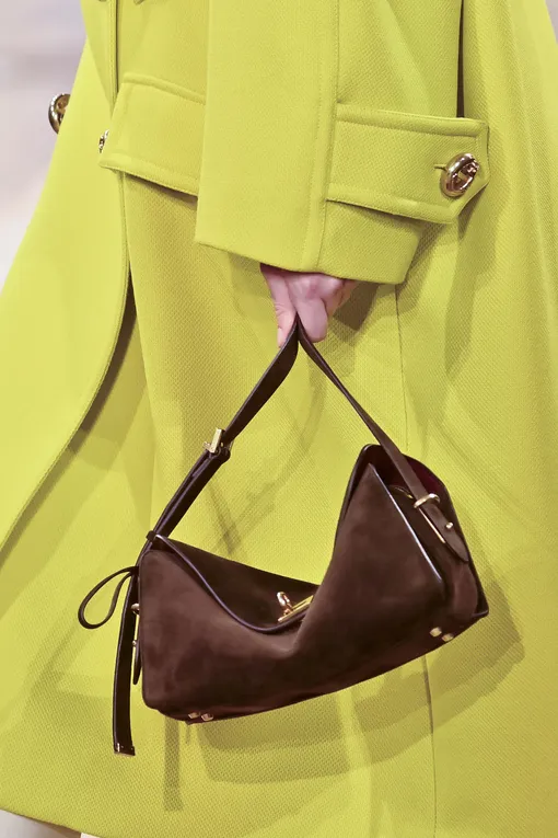 Balenciaga весна-лето 2026