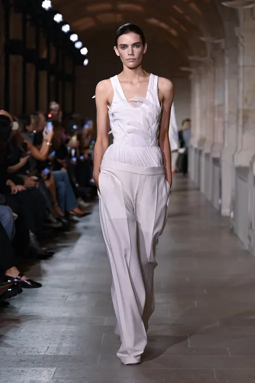 Victoria Beckham весна-лето 2026