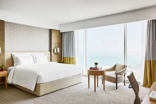 Отель Pullman Doha West Bay