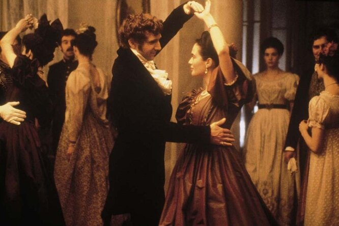 Кадр из фильма «Онегин» (1999) Кадр из фильма «Онегин» (1999)
