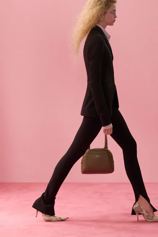 Acne Studios осень-зима 2026/27 Acne Studios осень-зима 2026/27