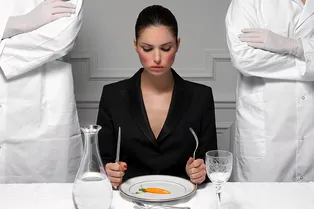 Овнам – мясо, а Близнецам – злаки: какая диета подходит разным знакам зодиака