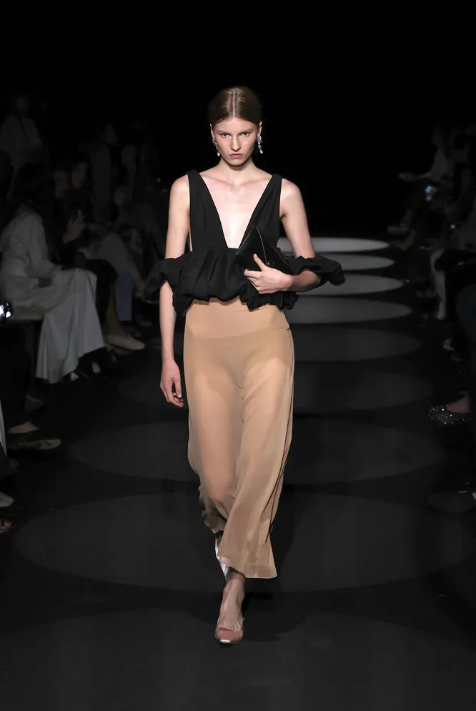 Altuzarra весна-лето 2024 Altuzarra весна-лето 2024