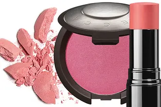 7 румян для эффекта морозных щечек