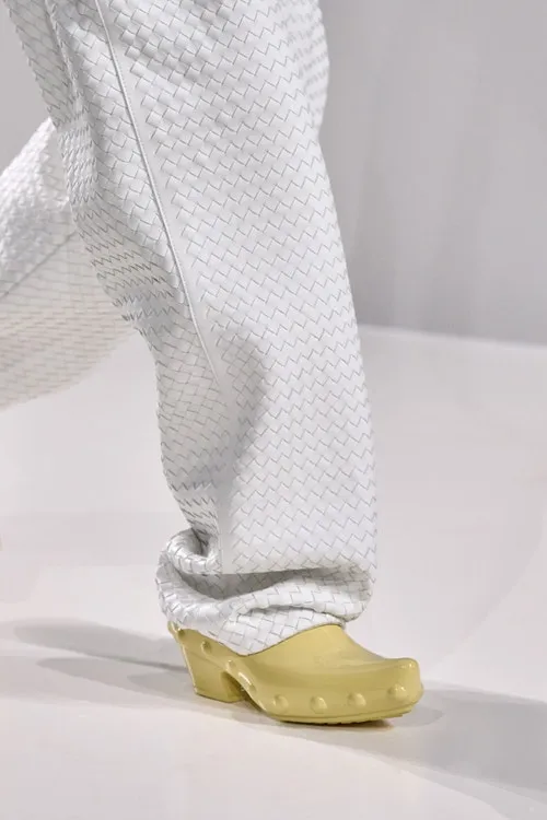 Bottega Veneta весна-лето 2026 Bottega Veneta весна-лето 2026