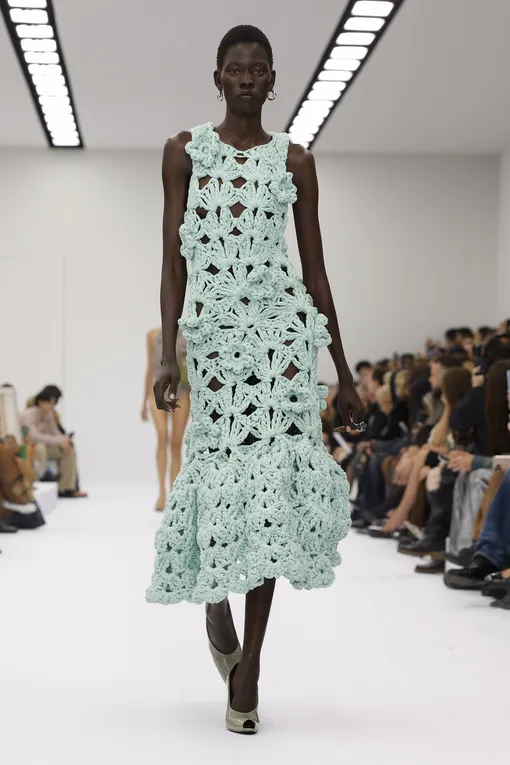 Acne Studios весна-лето 2025
