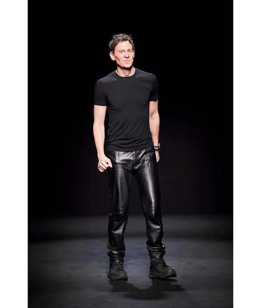 Кейси Кэдуолладер