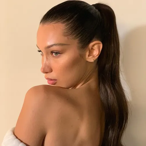 @bellahadid @bellahadid