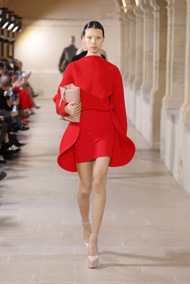 Victoria Beckham осень-зима 2023/24
