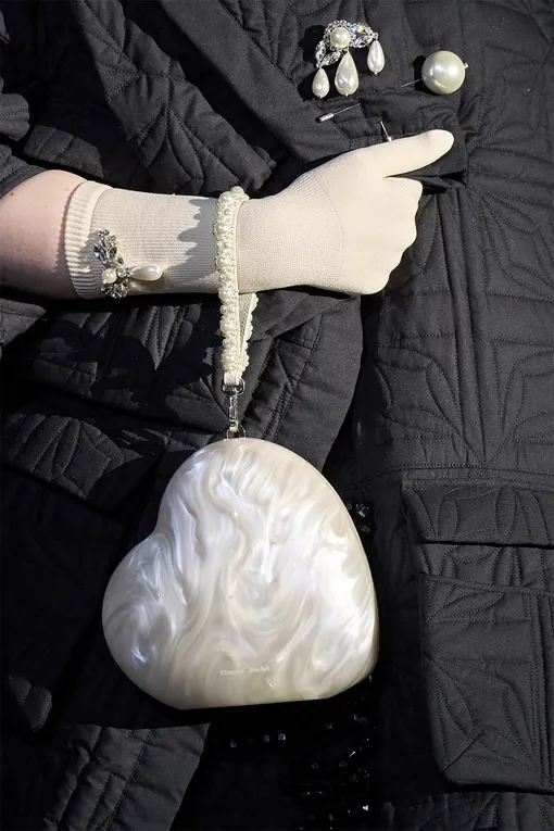 SIMONE ROCHA осень-зима 2022/23 SIMONE ROCHA осень-зима 2022/23