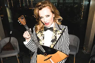 Снежана Георгиева, Виктория Шелягова, Урсула Ким на вечеринке в ресторане «#СибирьСибирь»