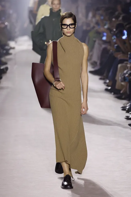 Victoria Beckham осень-зима 2025/2026 Victoria Beckham осень-зима 2025/2026