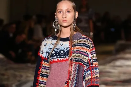 Первая модель из агентства Кейт Мосс дебютировала на подиуме