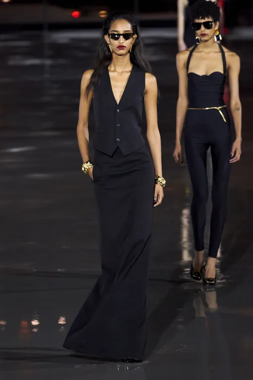 Saint Laurent весна-лето 2022