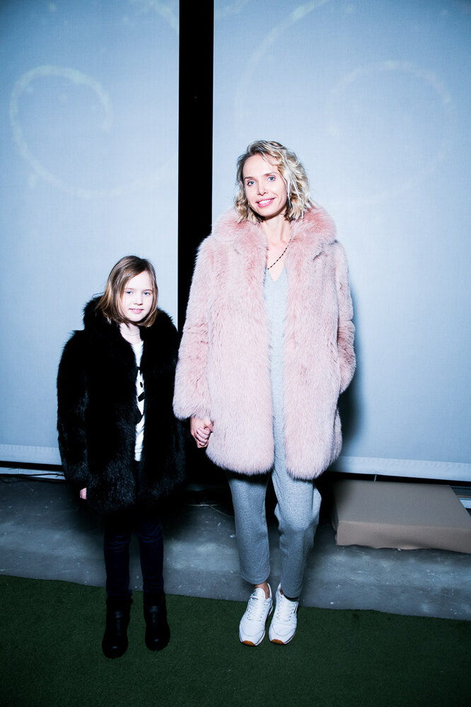 Илона Столье с дочерью