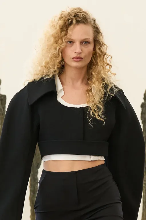 Jacquemus весна-лето 2024 Jacquemus весна-лето 2024