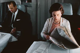 15 редких снимков королевы Елизаветы II