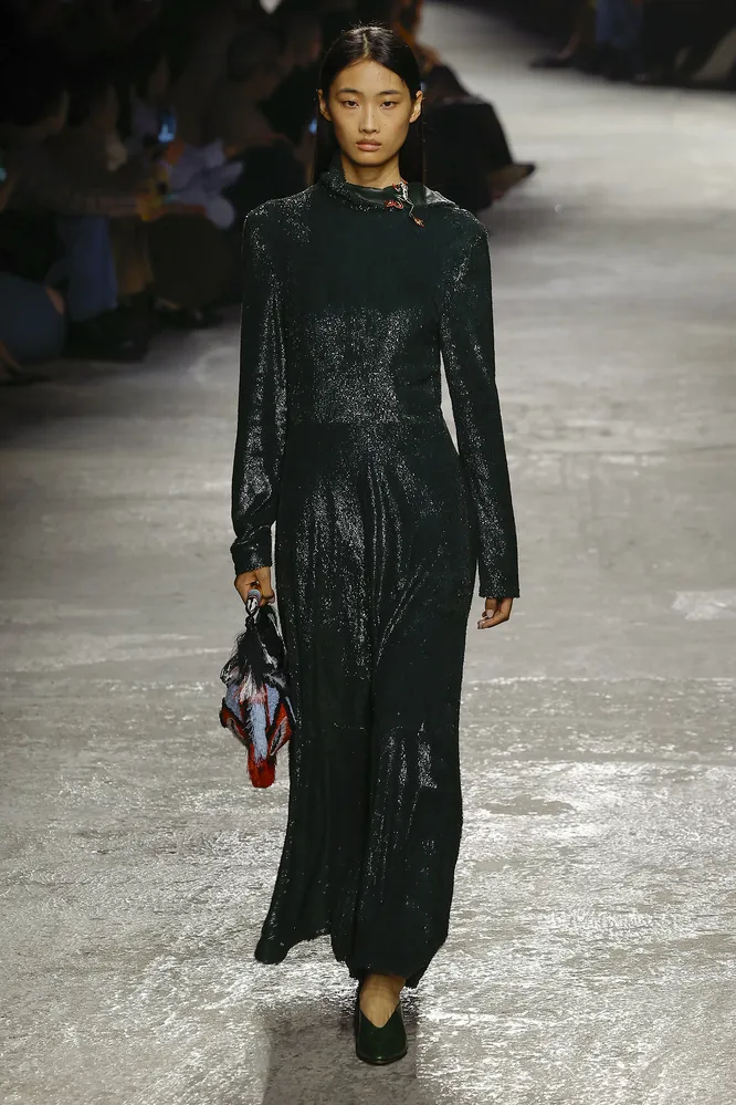 BOTTEGA VENETA весна-лето 2025