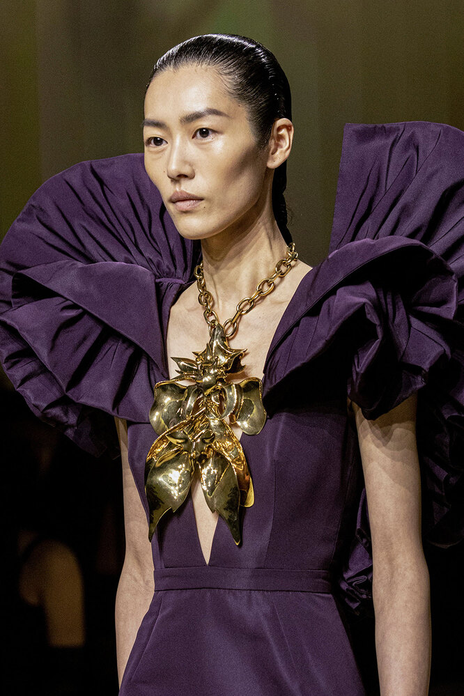 Alexander McQueen осень-зима 2023/24 Alexander McQueen осень-зима 2023/24