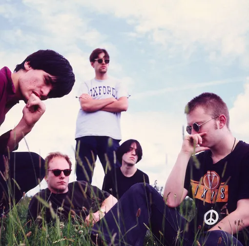 Radiohead in an Oxford field 1992 Radiohead in an Oxford field 1992