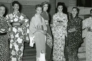 Париж — Токио: Мария Грация Кьюри о весенней кутюрной коллекции Dior